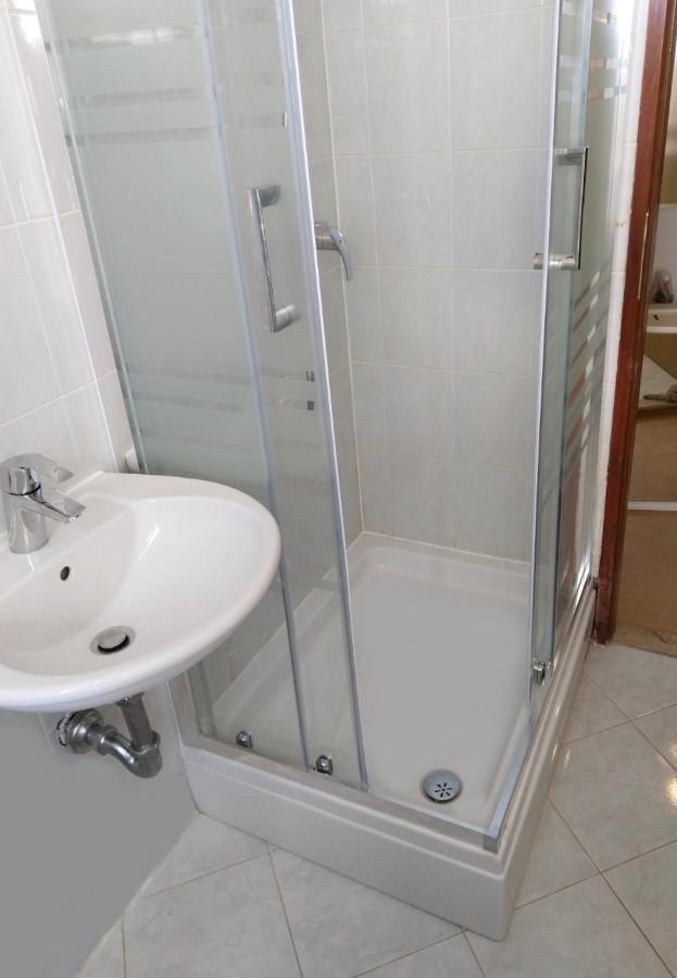Casa Plava Sea View Apartment Ρόβινι Εξωτερικό φωτογραφία